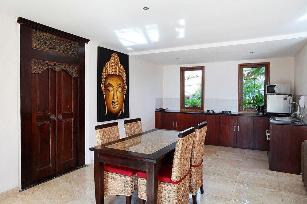 Adinda Balangan Beach Villa Jimbaran Екстериор снимка
