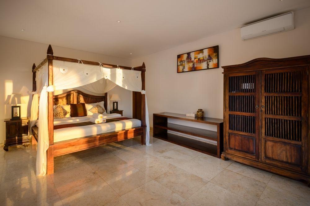 Adinda Balangan Beach Villa Jimbaran Екстериор снимка