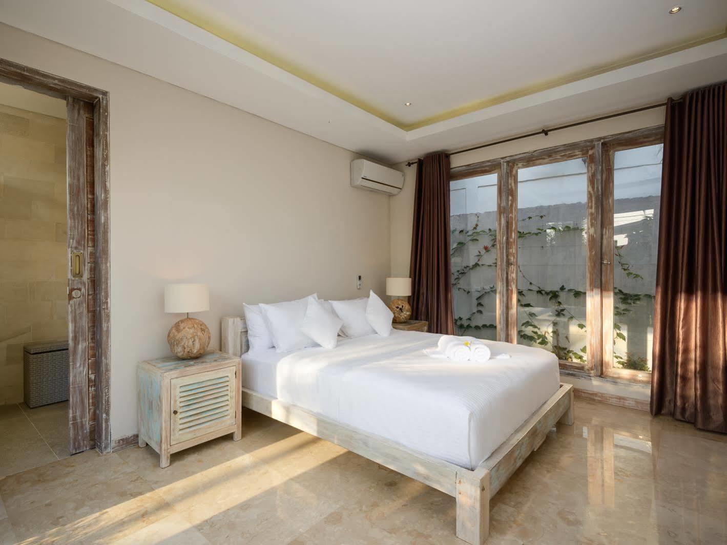 Adinda Balangan Beach Villa Jimbaran Екстериор снимка